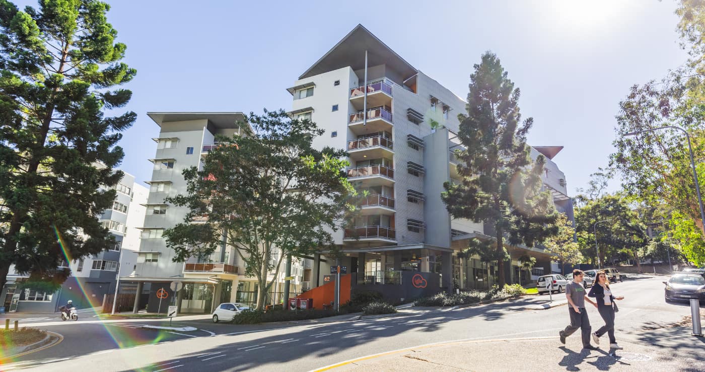 Iglu Kelvin Grove Exterior