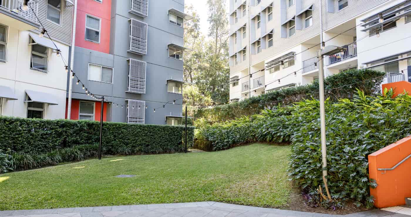 Iglu Kelvin Grove Courtyard