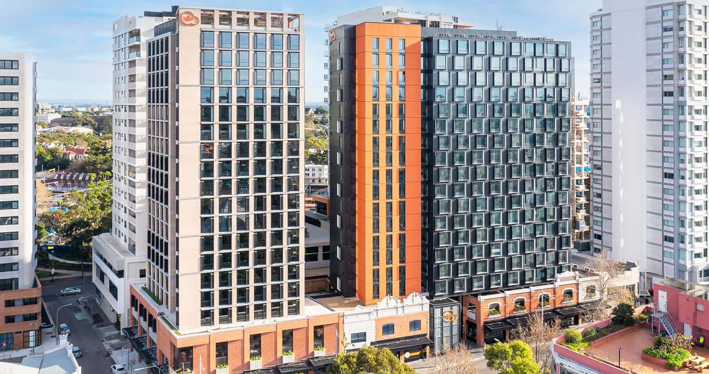 Iglu Redfern Exterior