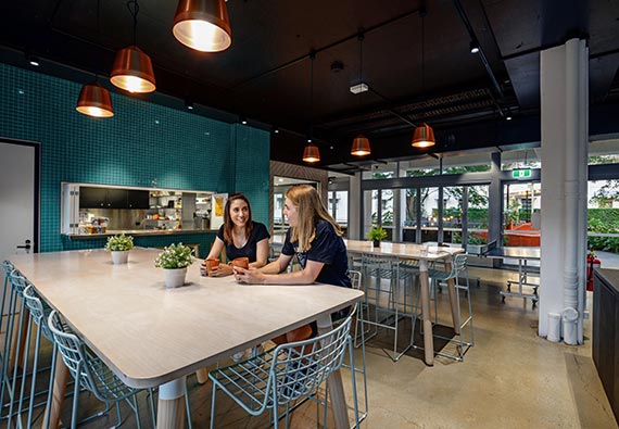 short term student accommodation qut