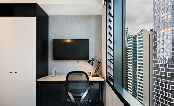 photo of a study nook in an Iglu student bedroom