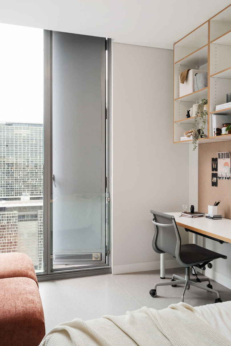 Iglu Central Park Superior Studio Apartment - Study