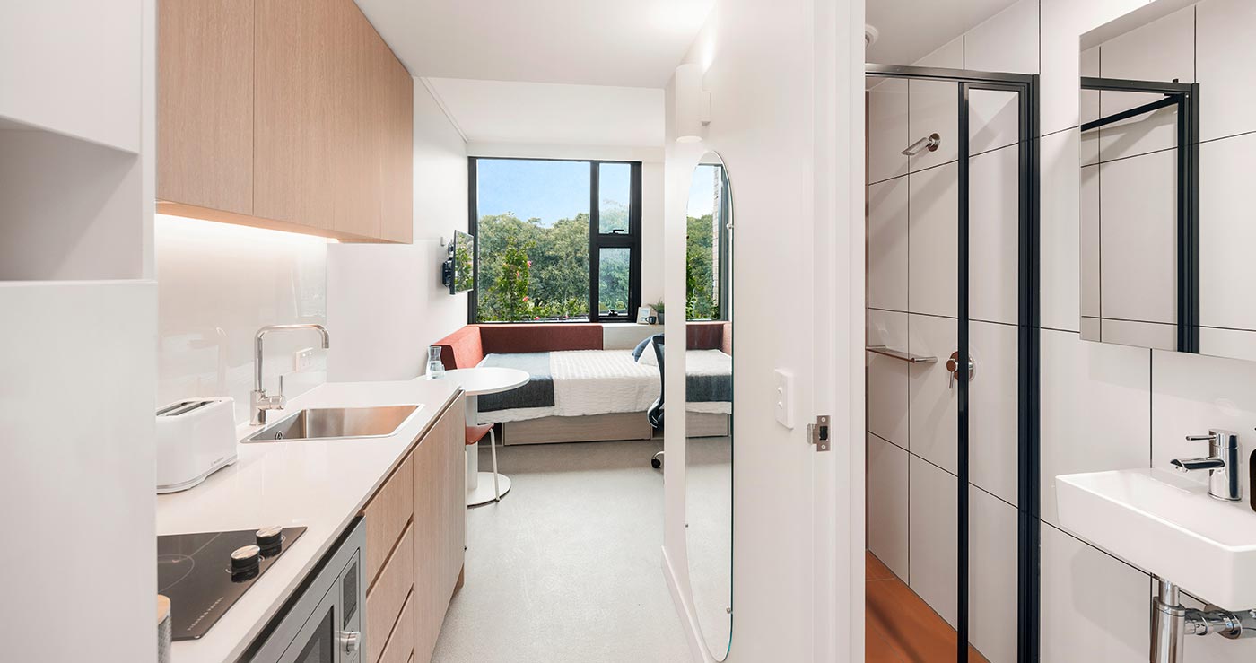 Iglu Summer Hill Premium Studio Apartment