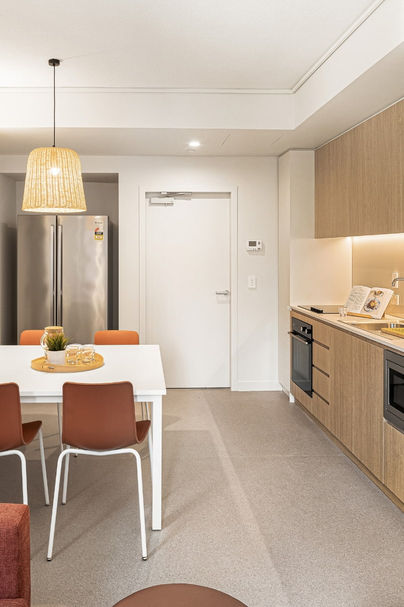 Iglu Mascot Share Apartment