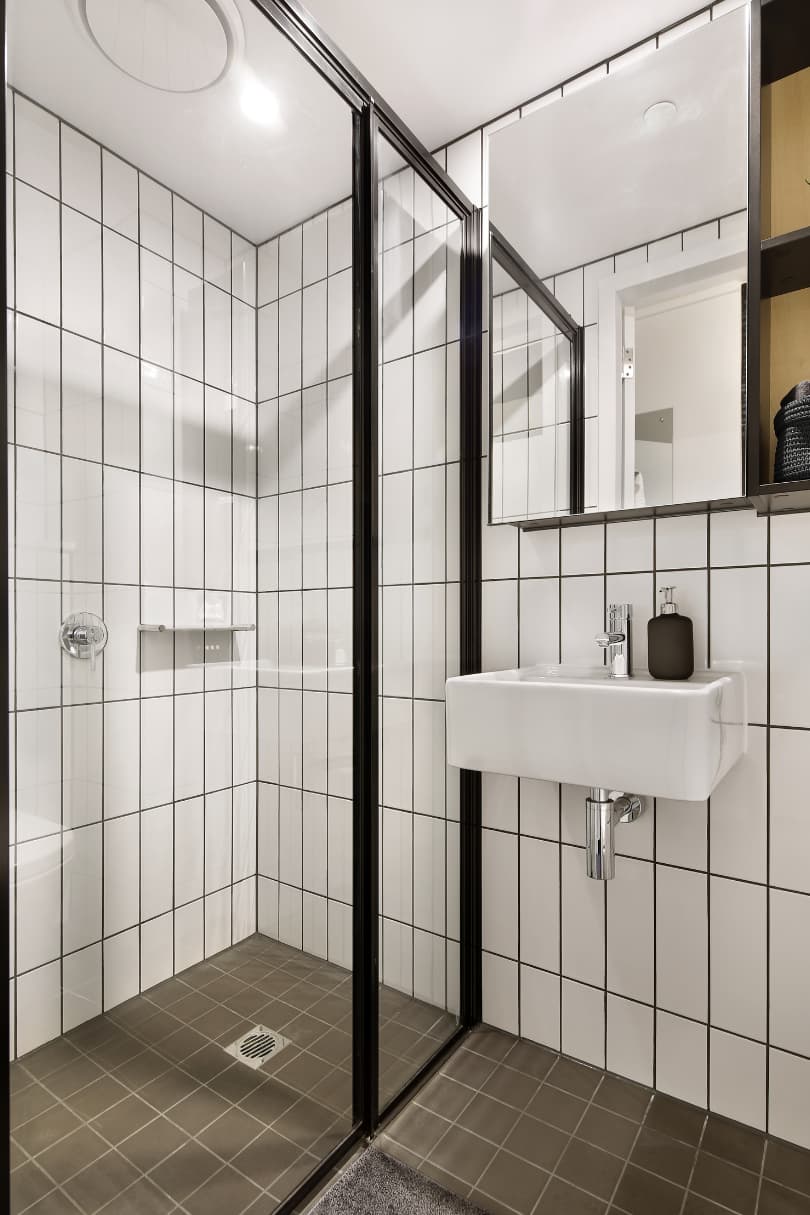 Iglu South Yarra Premium Studio Apartment